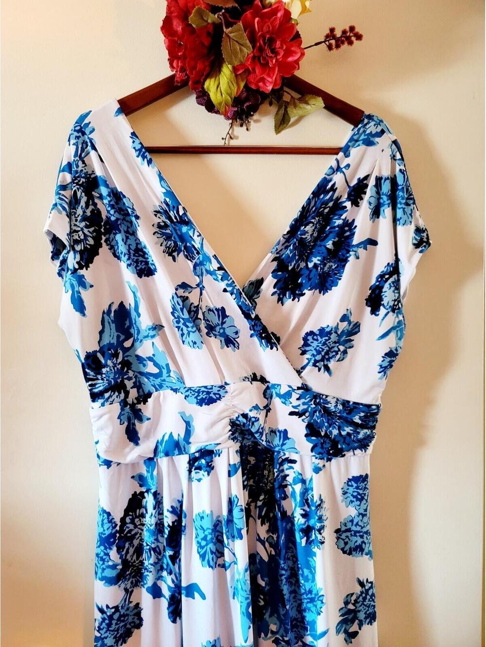IMAN Floral Maxi Dress Size 1XP, NWOT